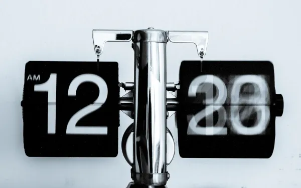 Time to post on social media